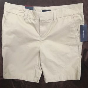 Tommy Hilfiger Ladies shorts NWT Size- 10
